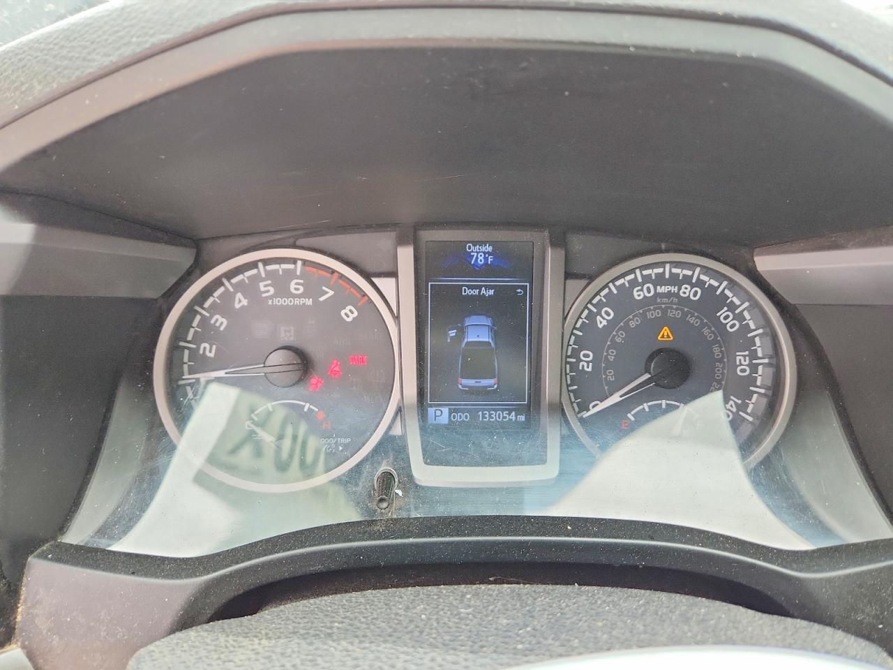 Toyota Tacoma Sr5 V6