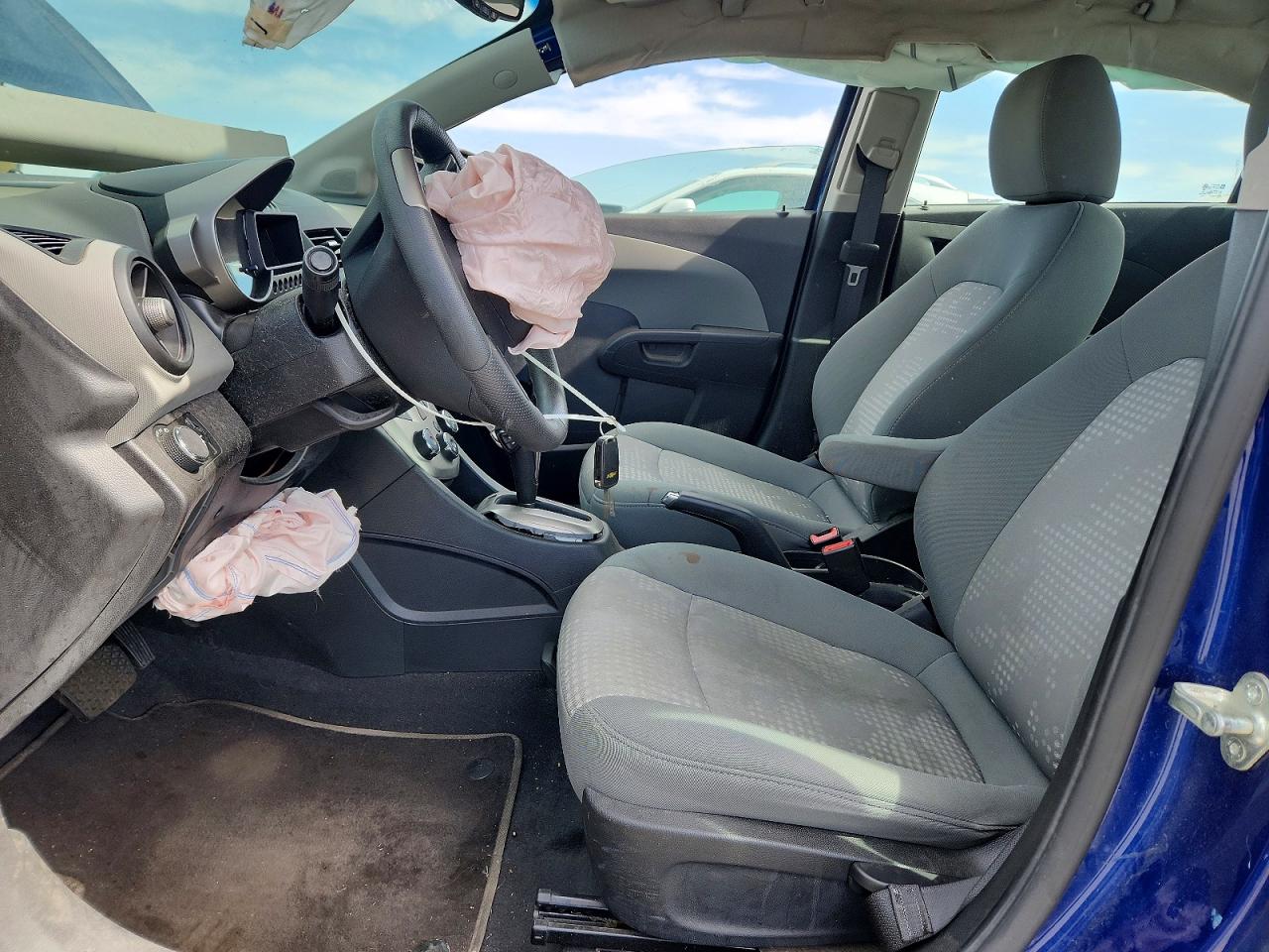 Chevrolet Sonic Ls