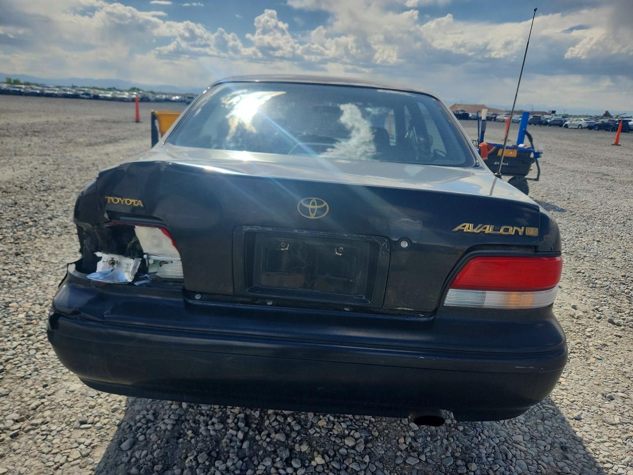 Toyota Avalon Xls