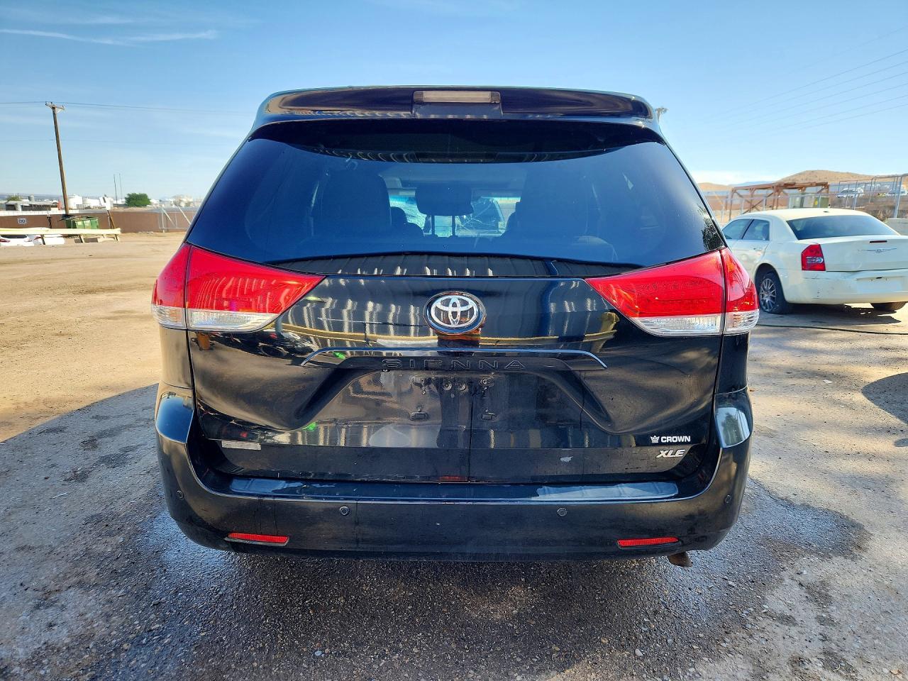 Toyota Sienna Xle 8-passenger