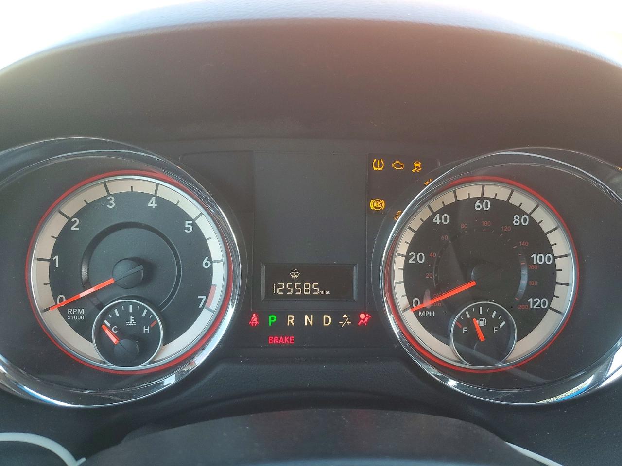 Dodge Caravan Sxt