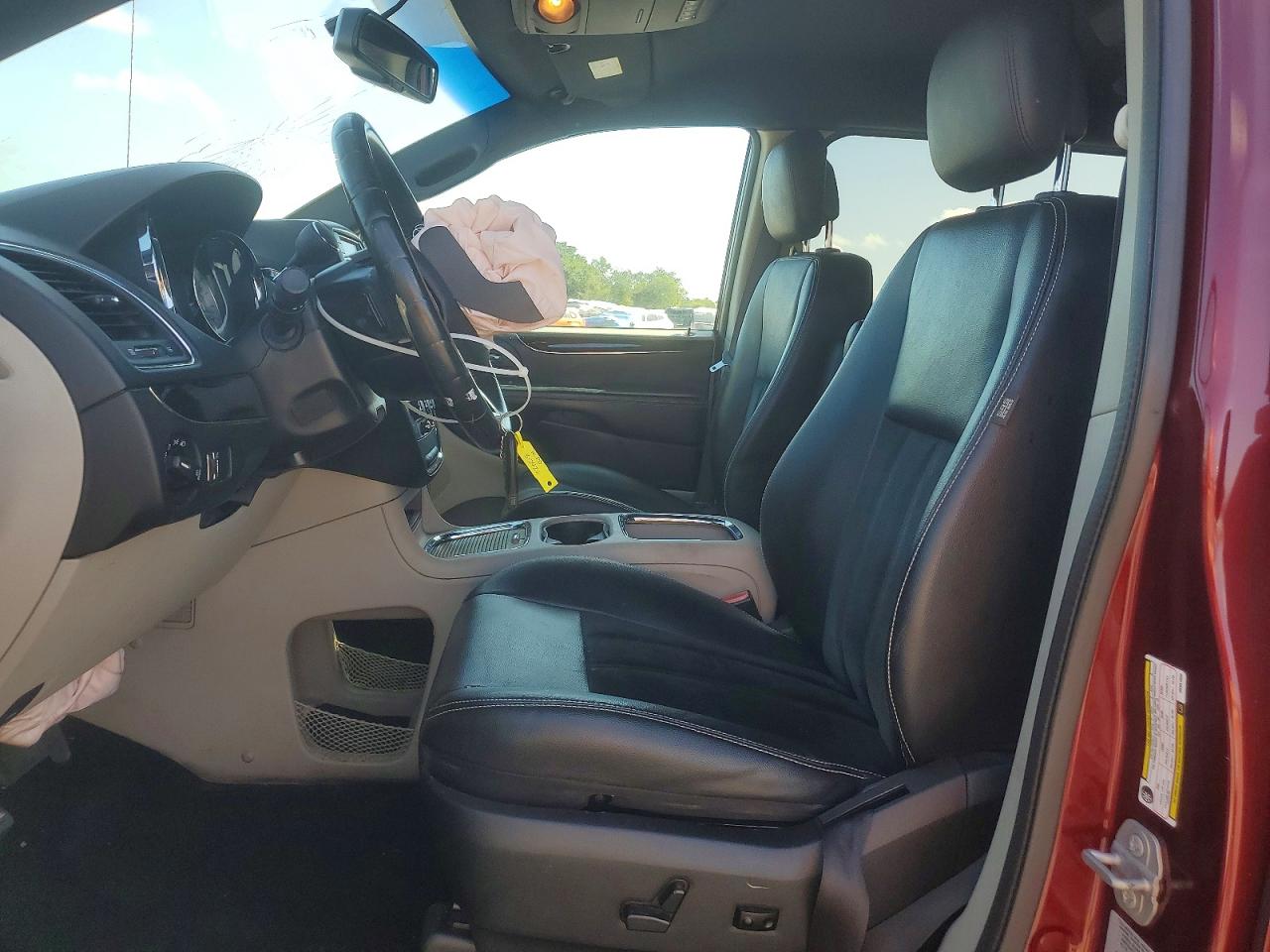 Dodge Caravan Sxt