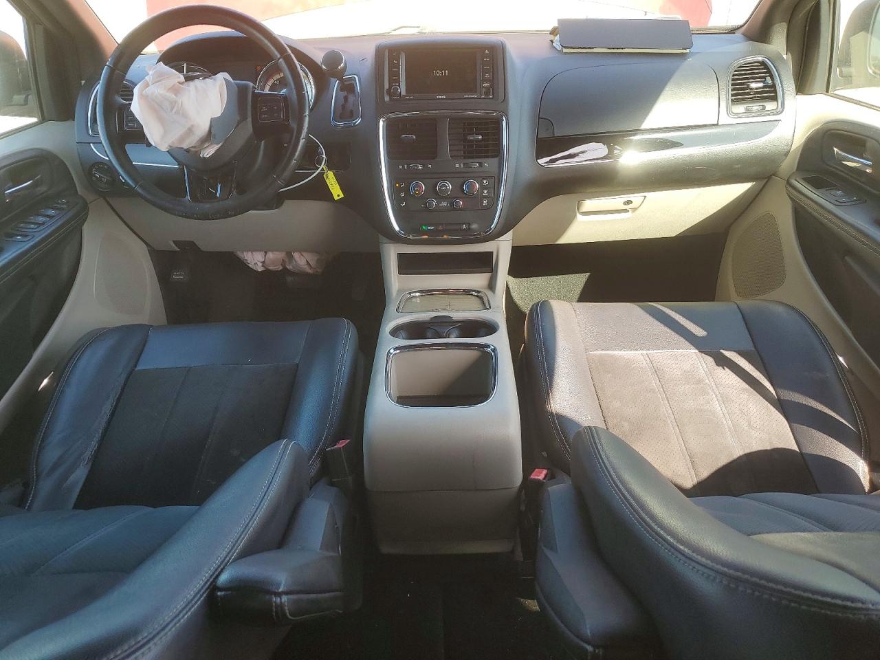 Dodge Caravan Sxt