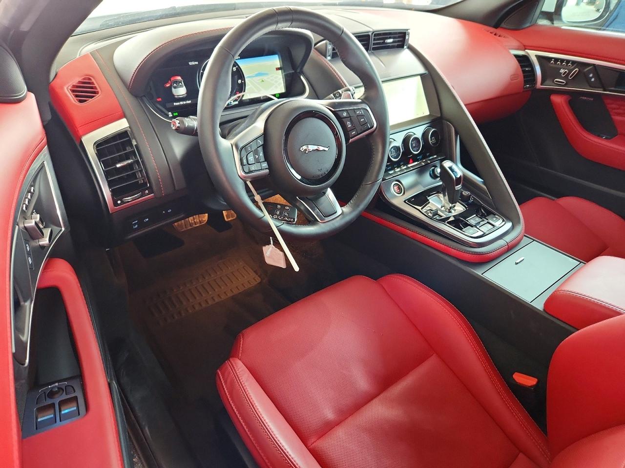 Jaguar F-TYPE R Dynamic