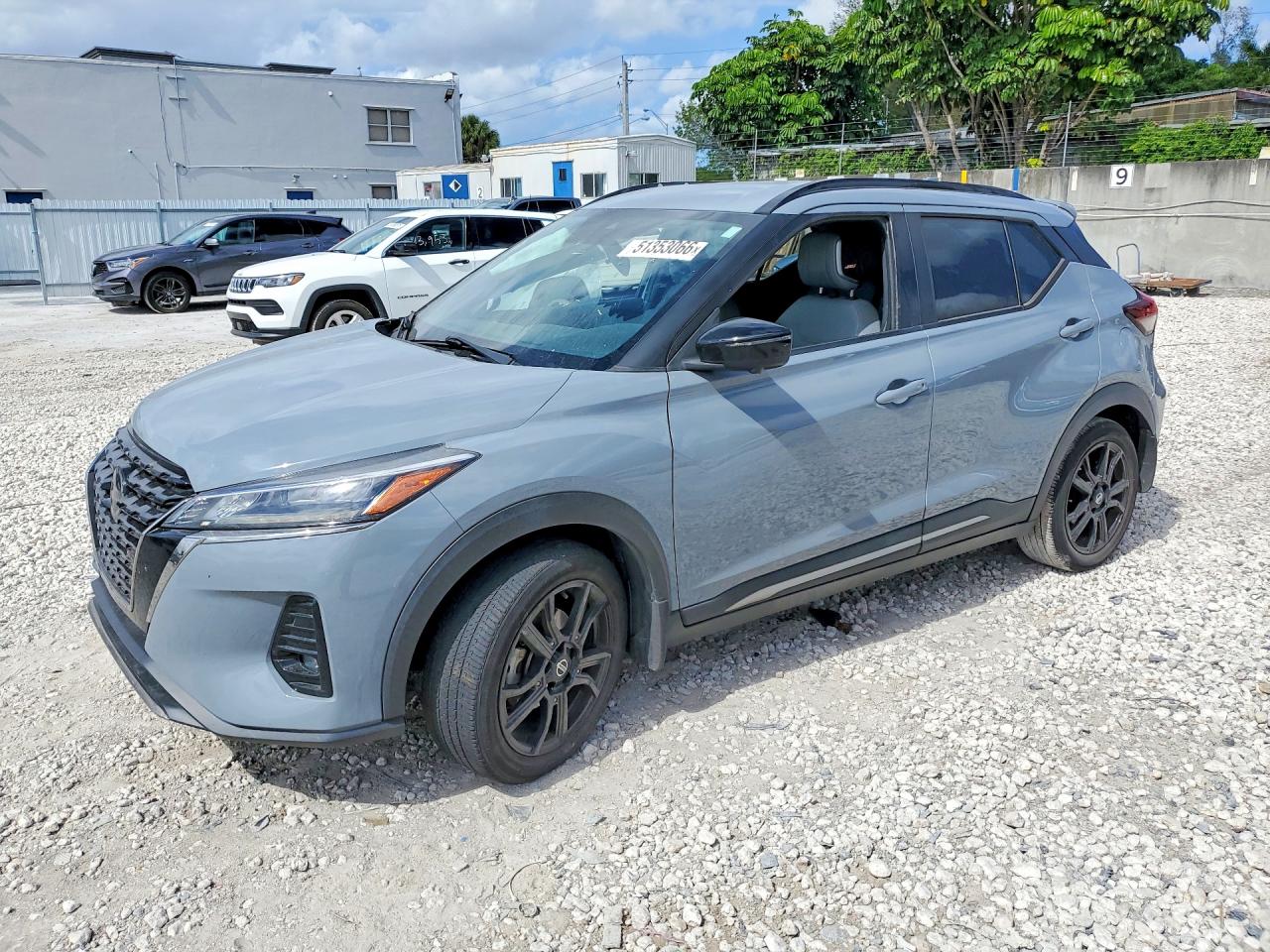 Salvage Nissan Kicks Image