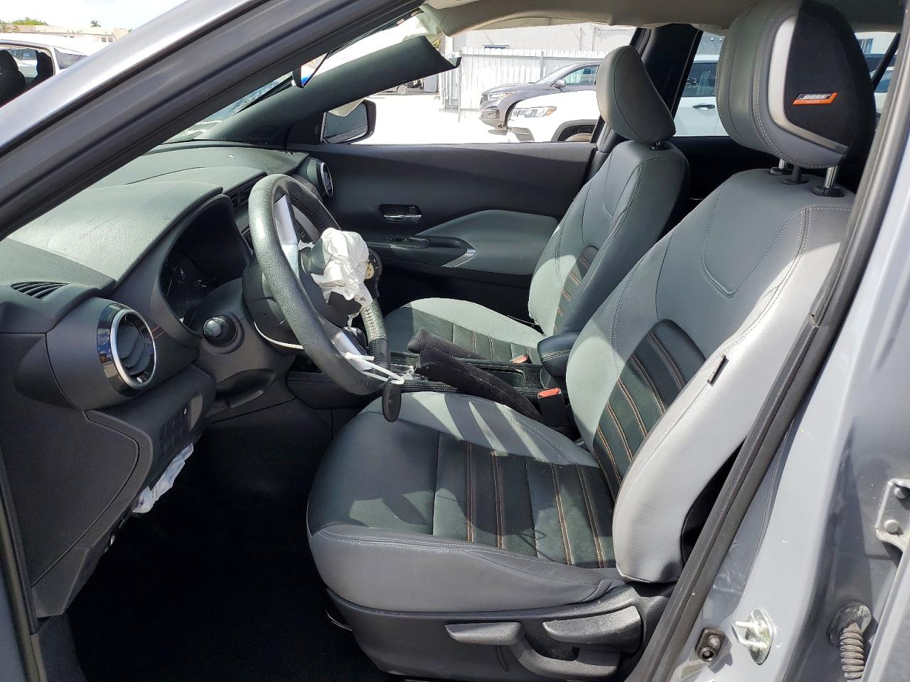 Nissan Kicks Sr