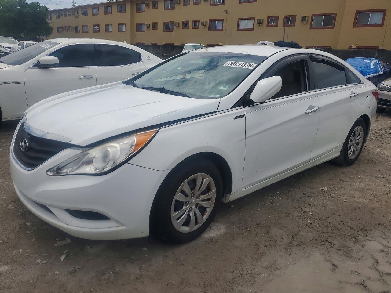 Salvage Hyundai SONATA Image