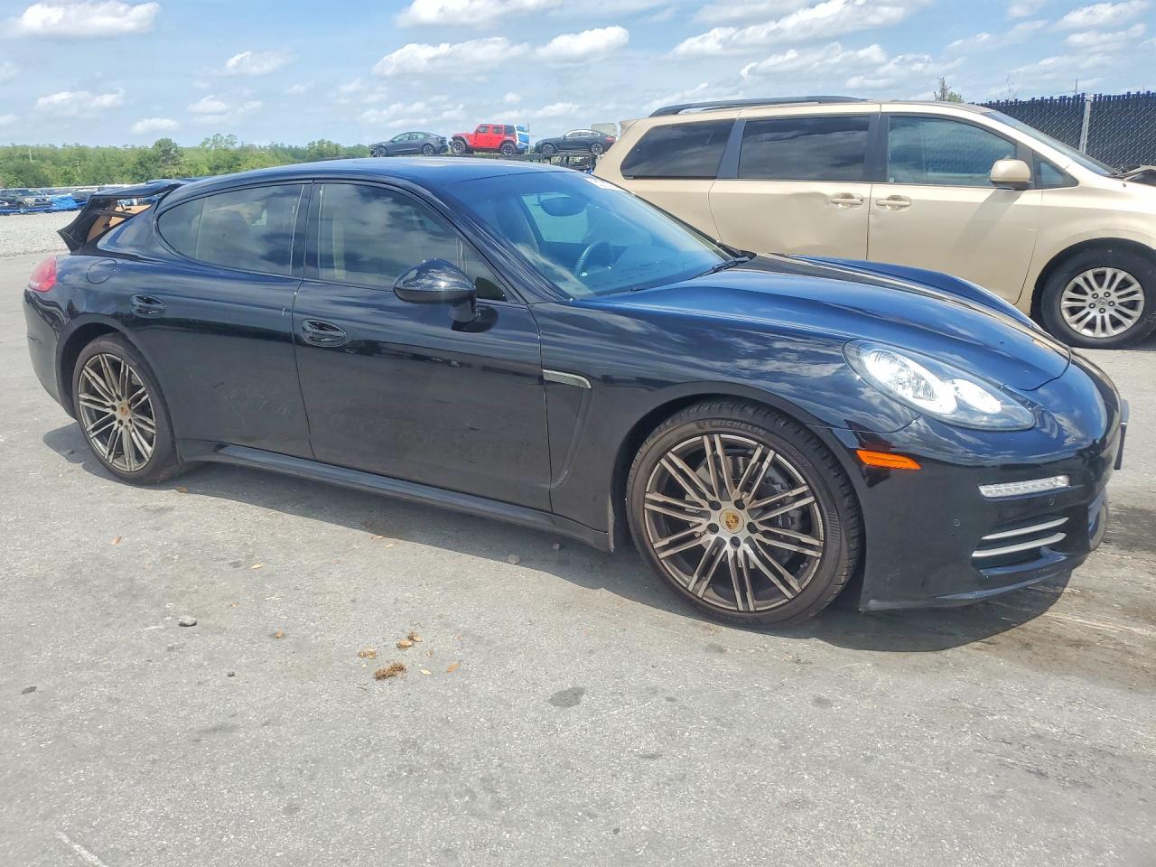 Porsche Panamera 2