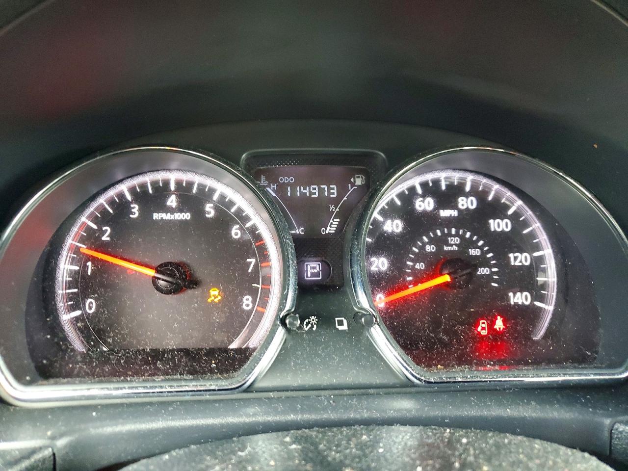 Nissan Versa 1.6 Sv