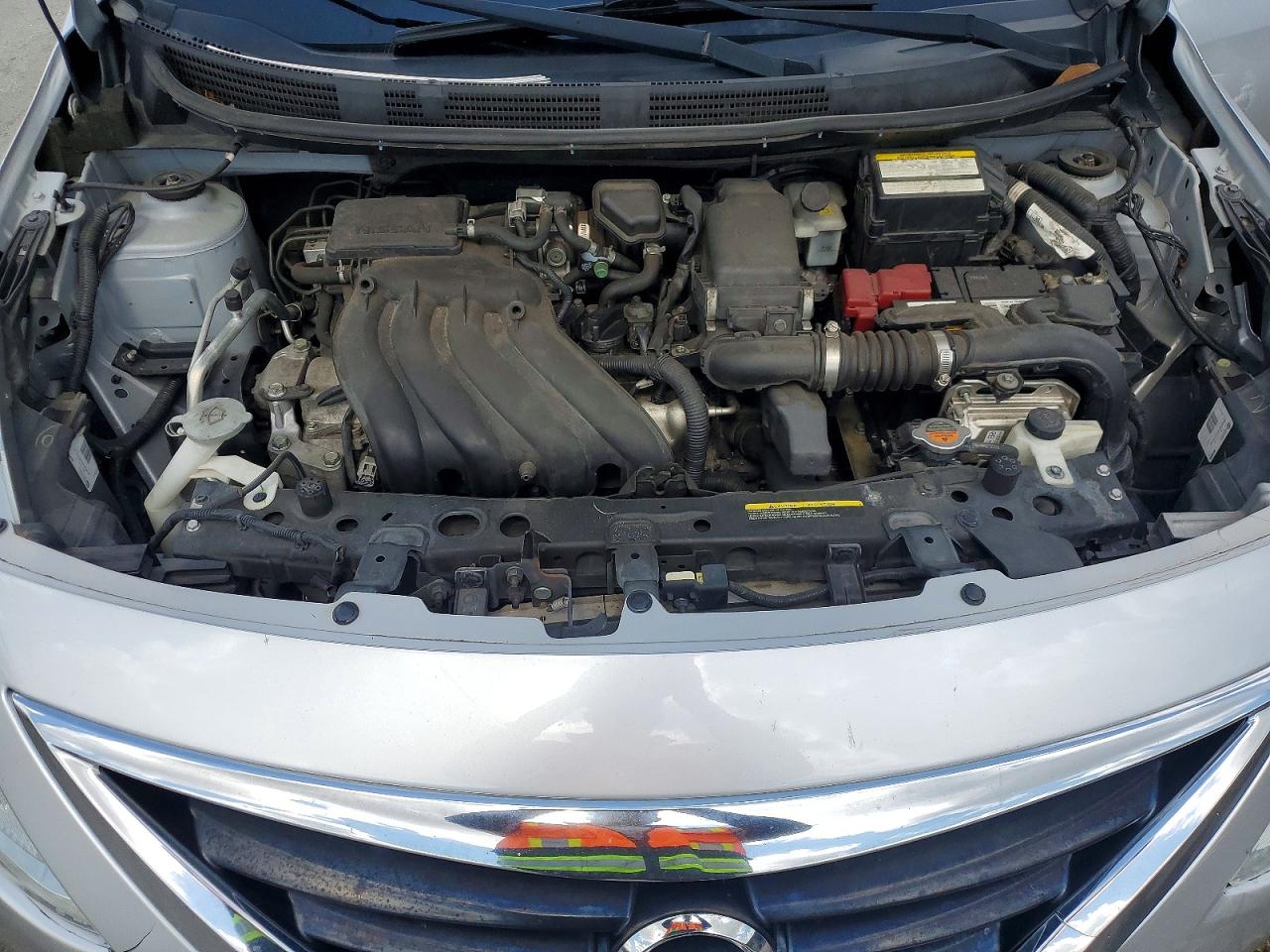 Nissan Versa 1.6 Sv