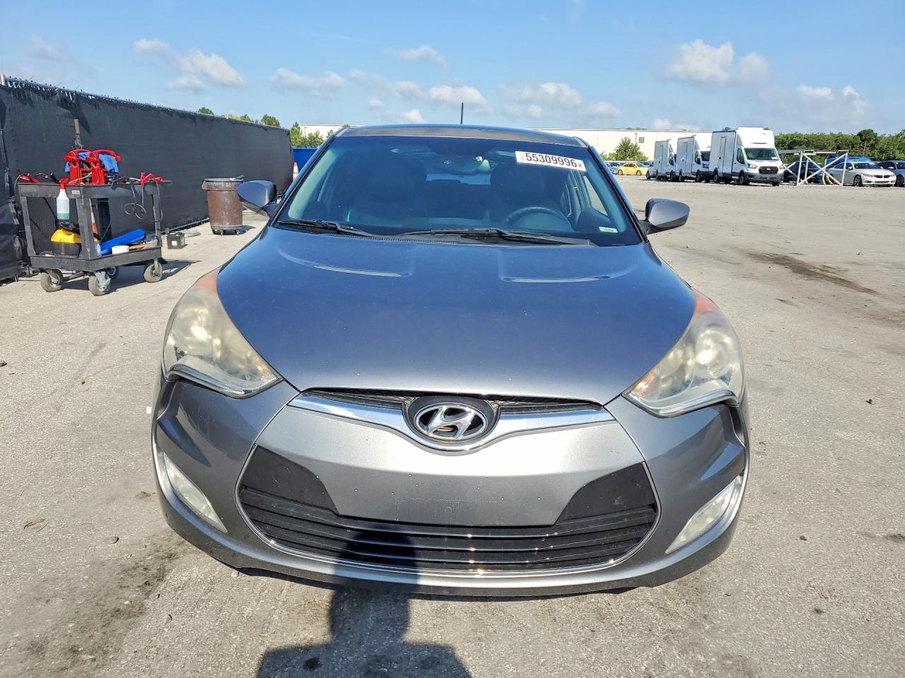 Hyundai VELOSTER Base