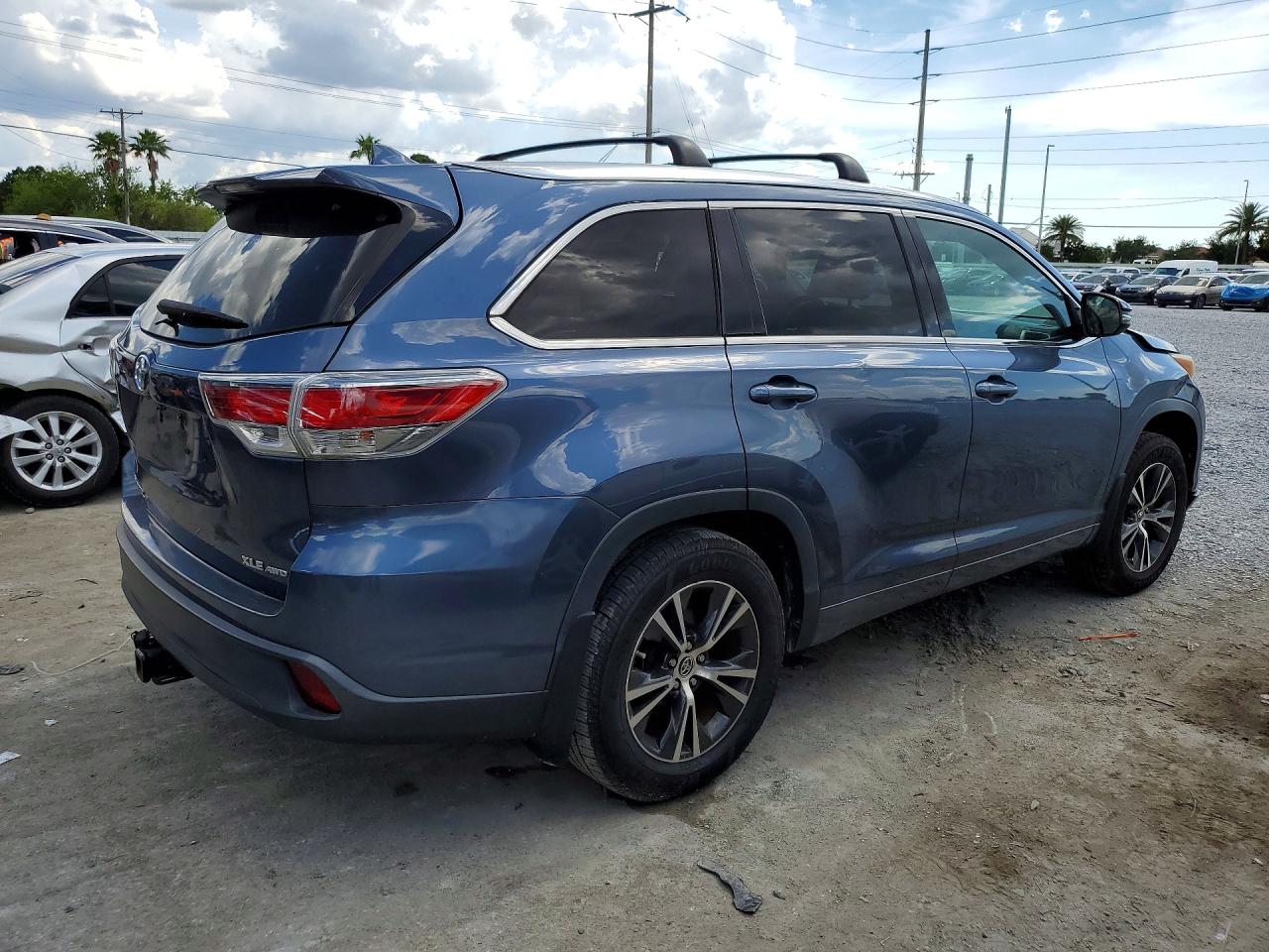 Toyota Highlander Xle