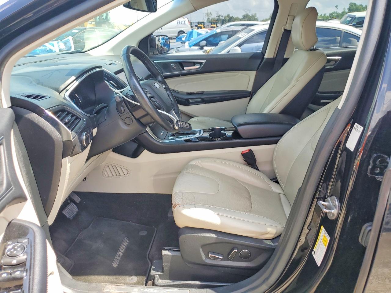 Ford Edge Titanium