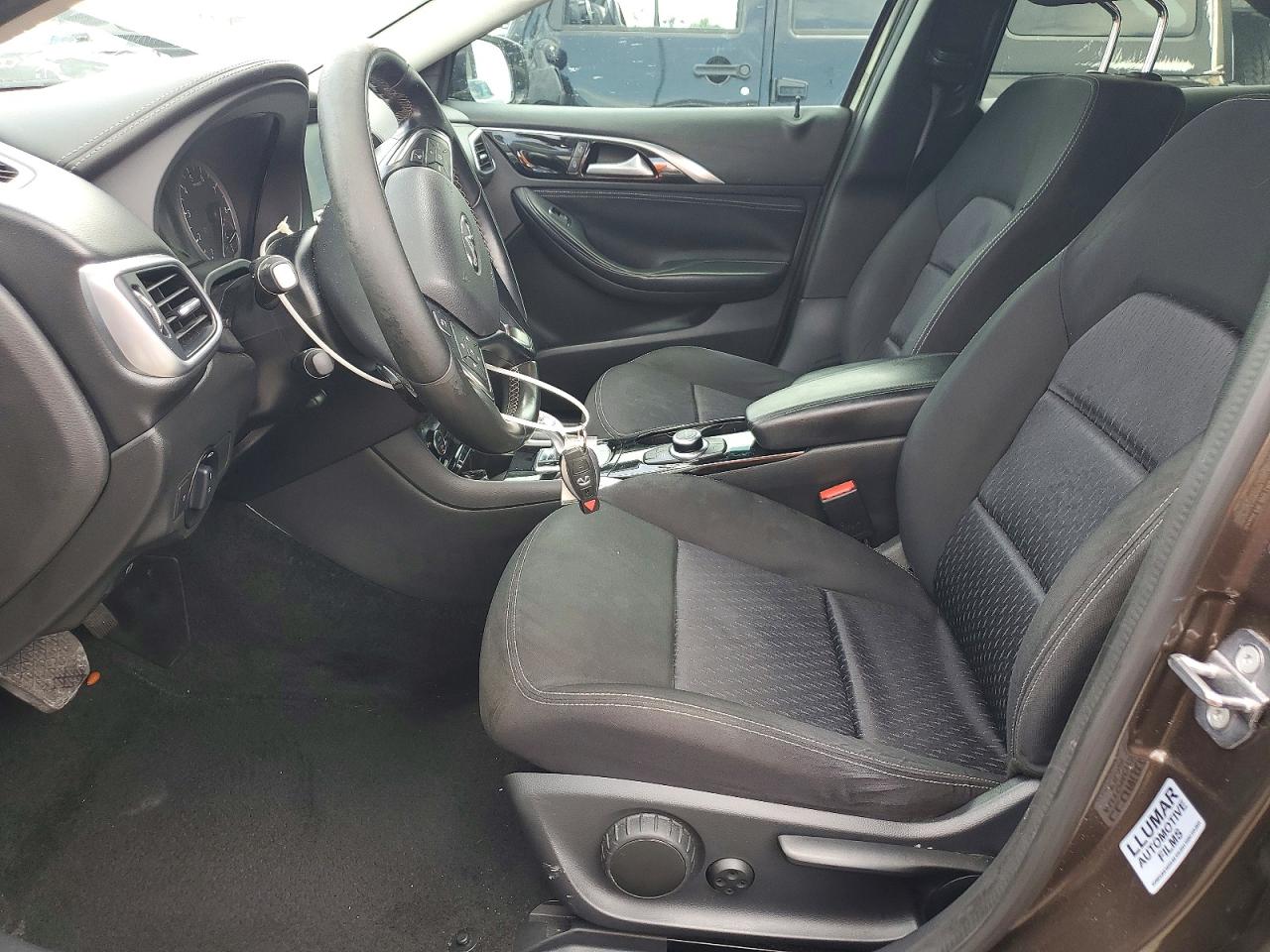 INFINITI Qx Pure