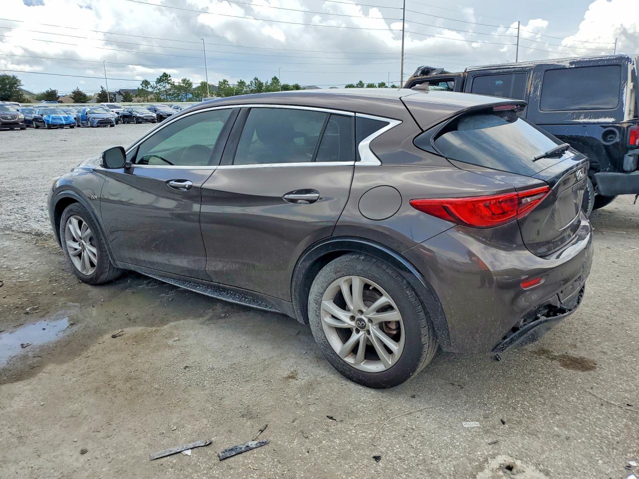 INFINITI Qx Pure
