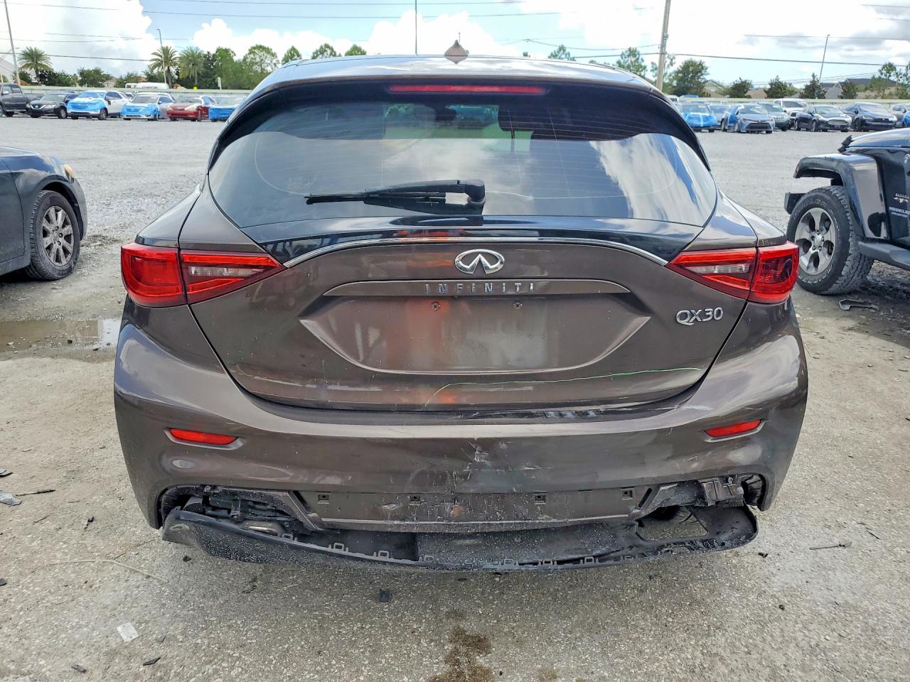 INFINITI Qx Pure