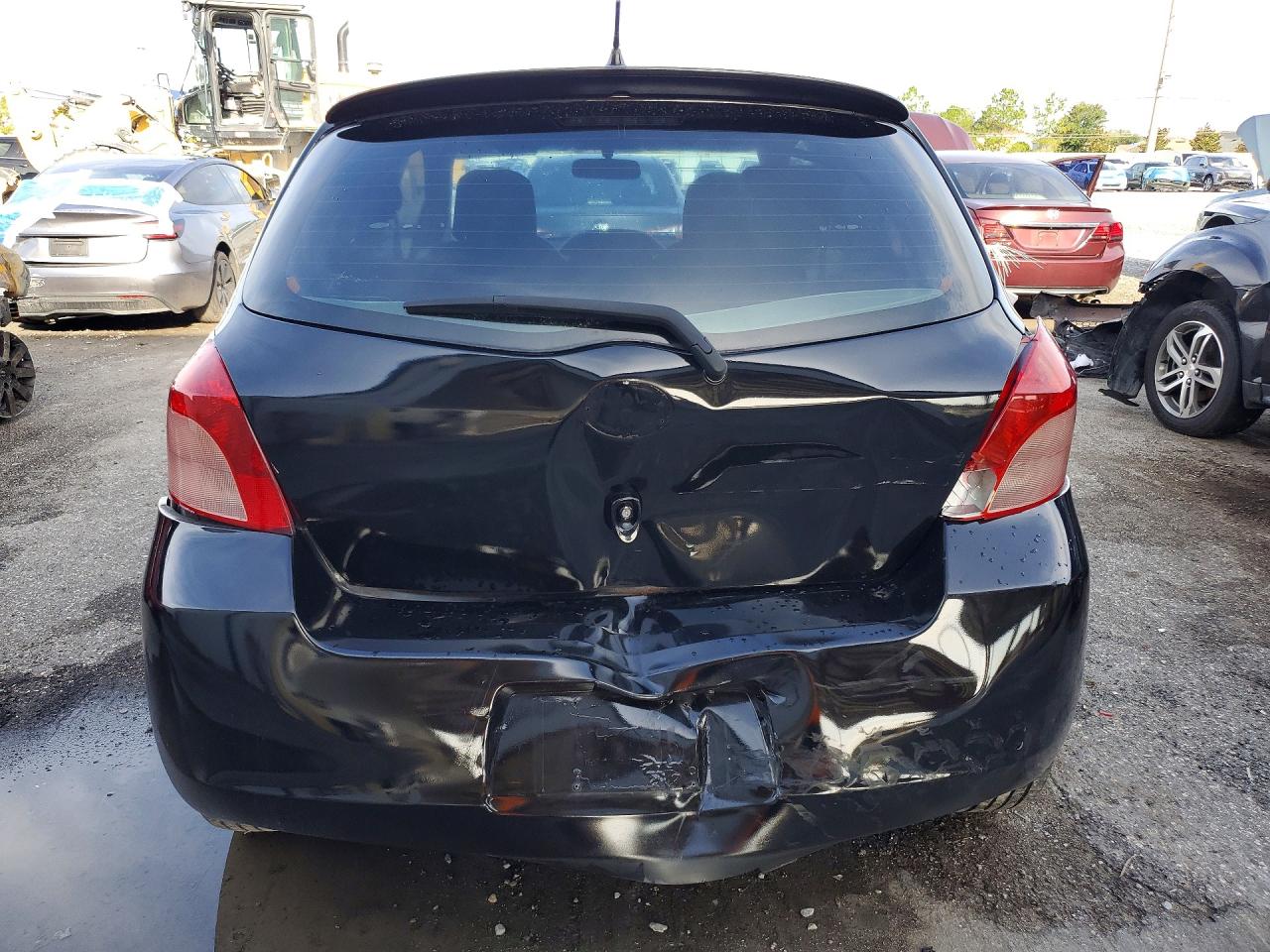 Toyota Yaris Base