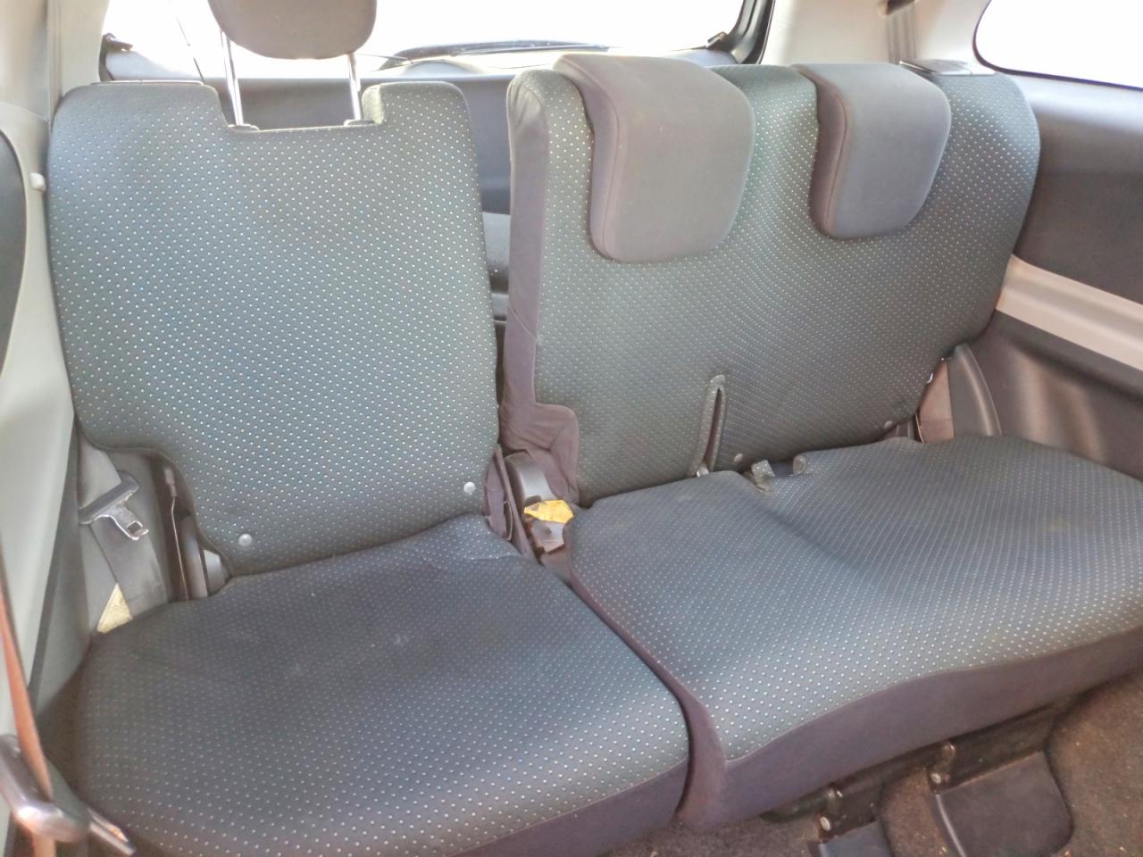 Toyota Yaris Base