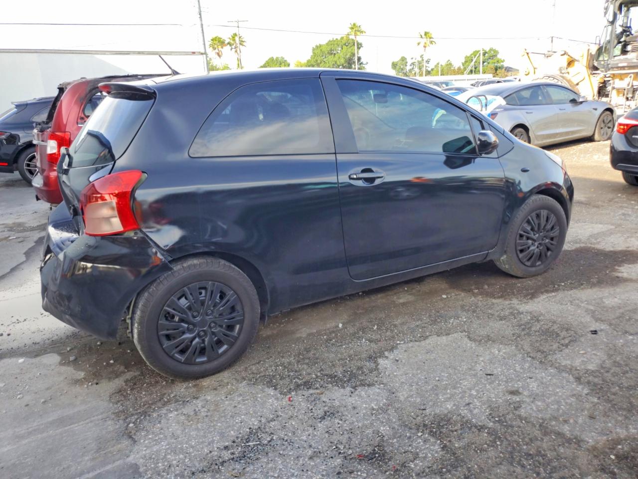 Toyota Yaris Base