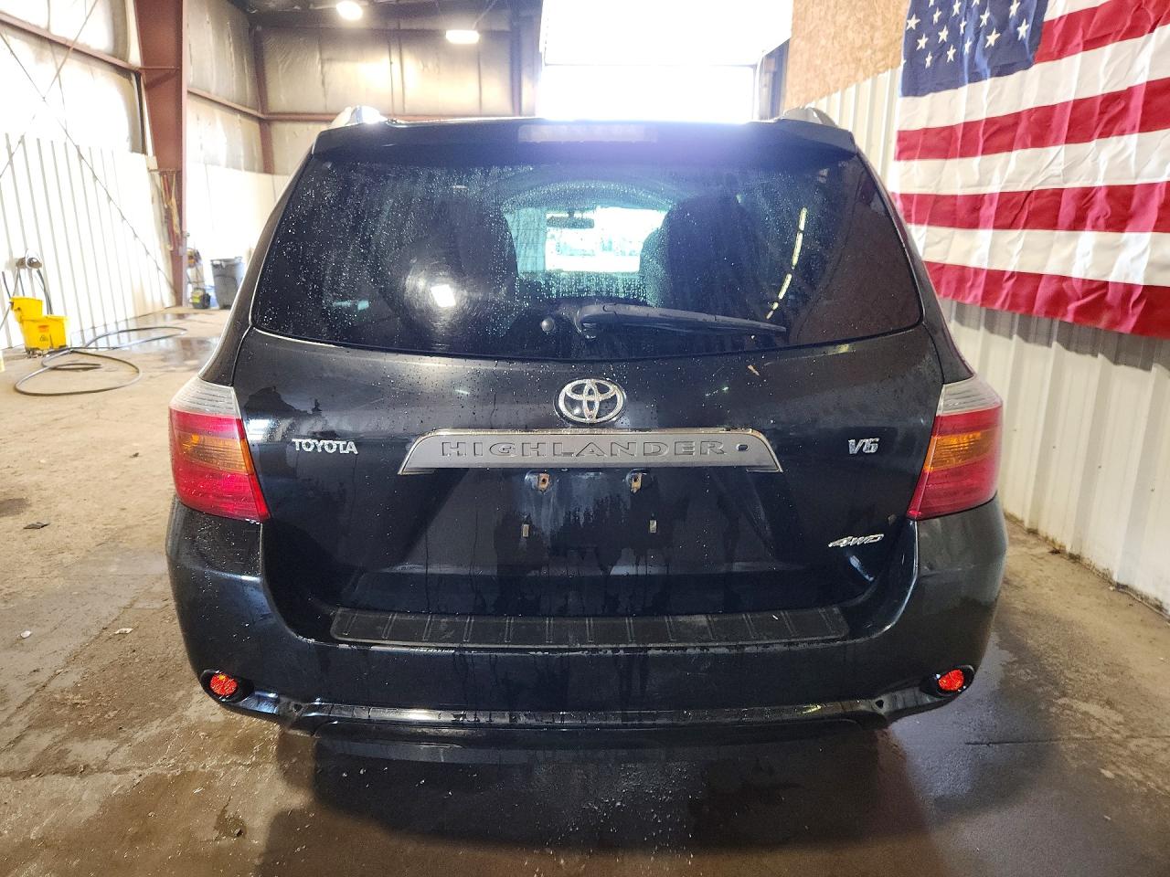 Toyota Highlander Sport