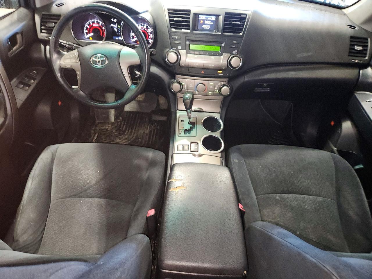 Toyota Highlander Sport