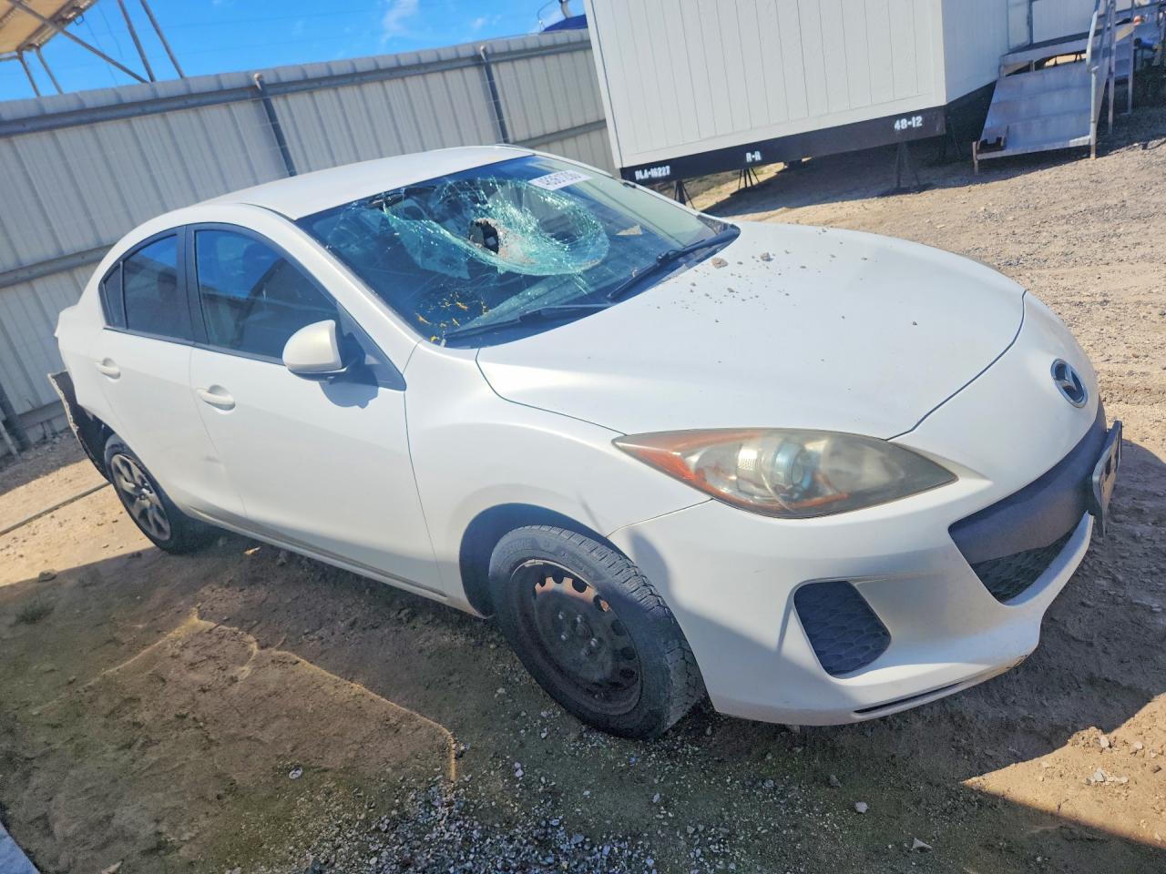 Mazda 3 I