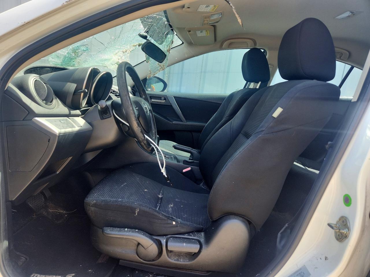 Mazda 3 I