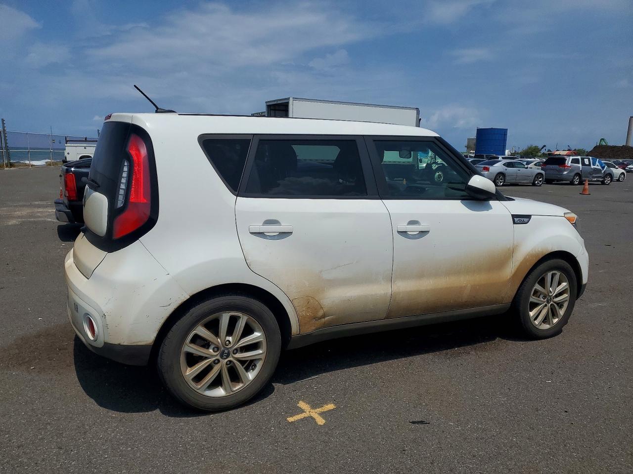Kia Soul +