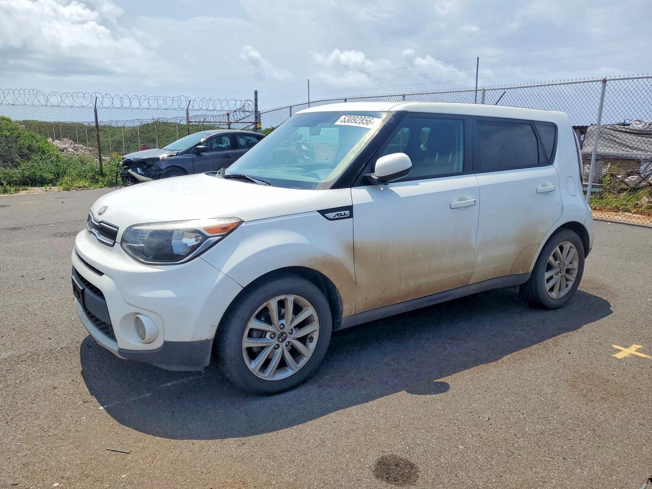 Salvage Kia Soul Image