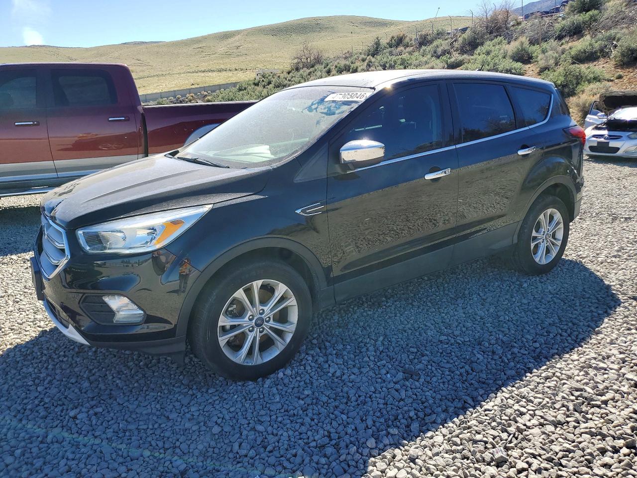 Salvage Ford Escape Image
