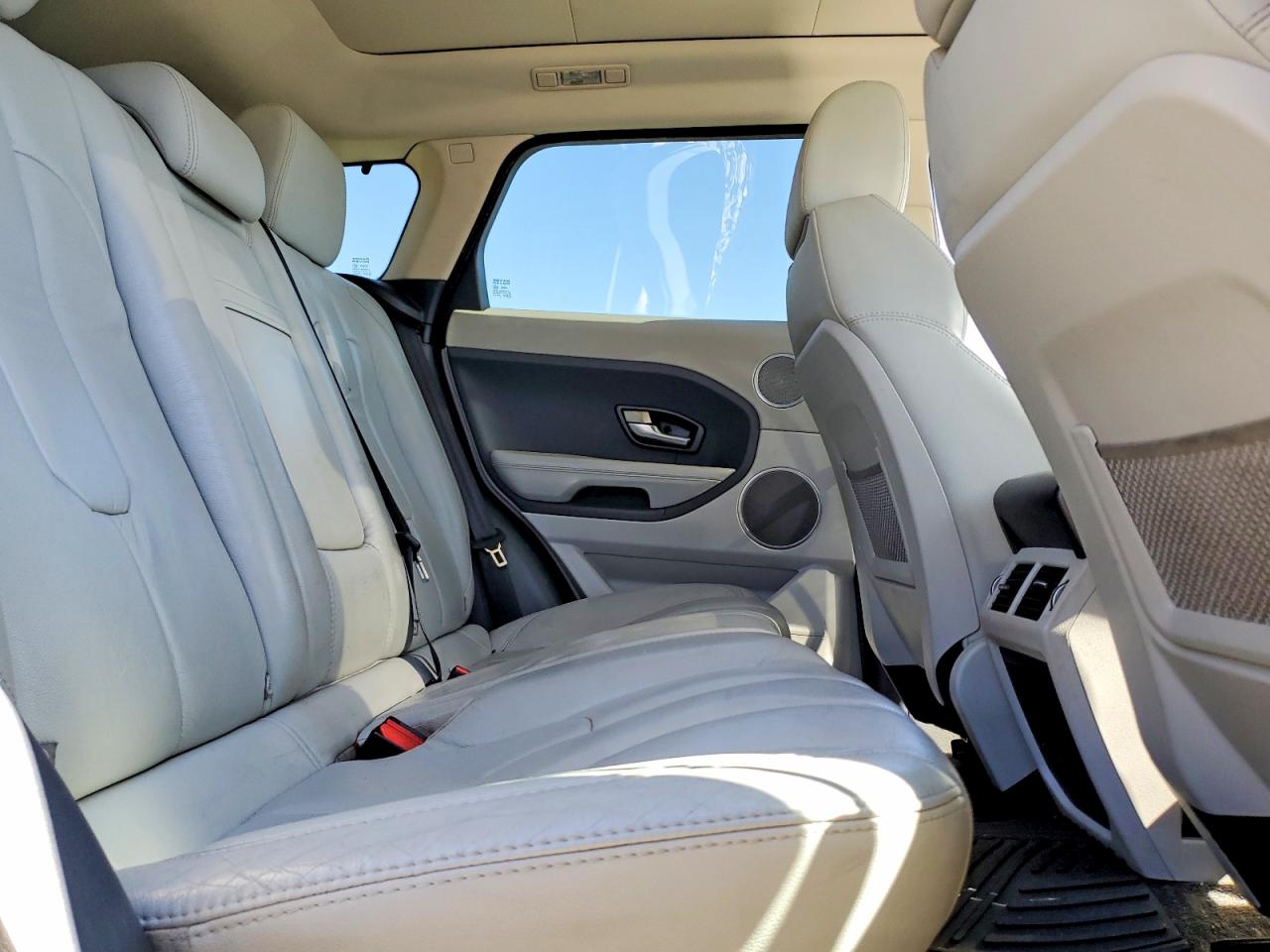 Land Rover Range Rover Pure Premium