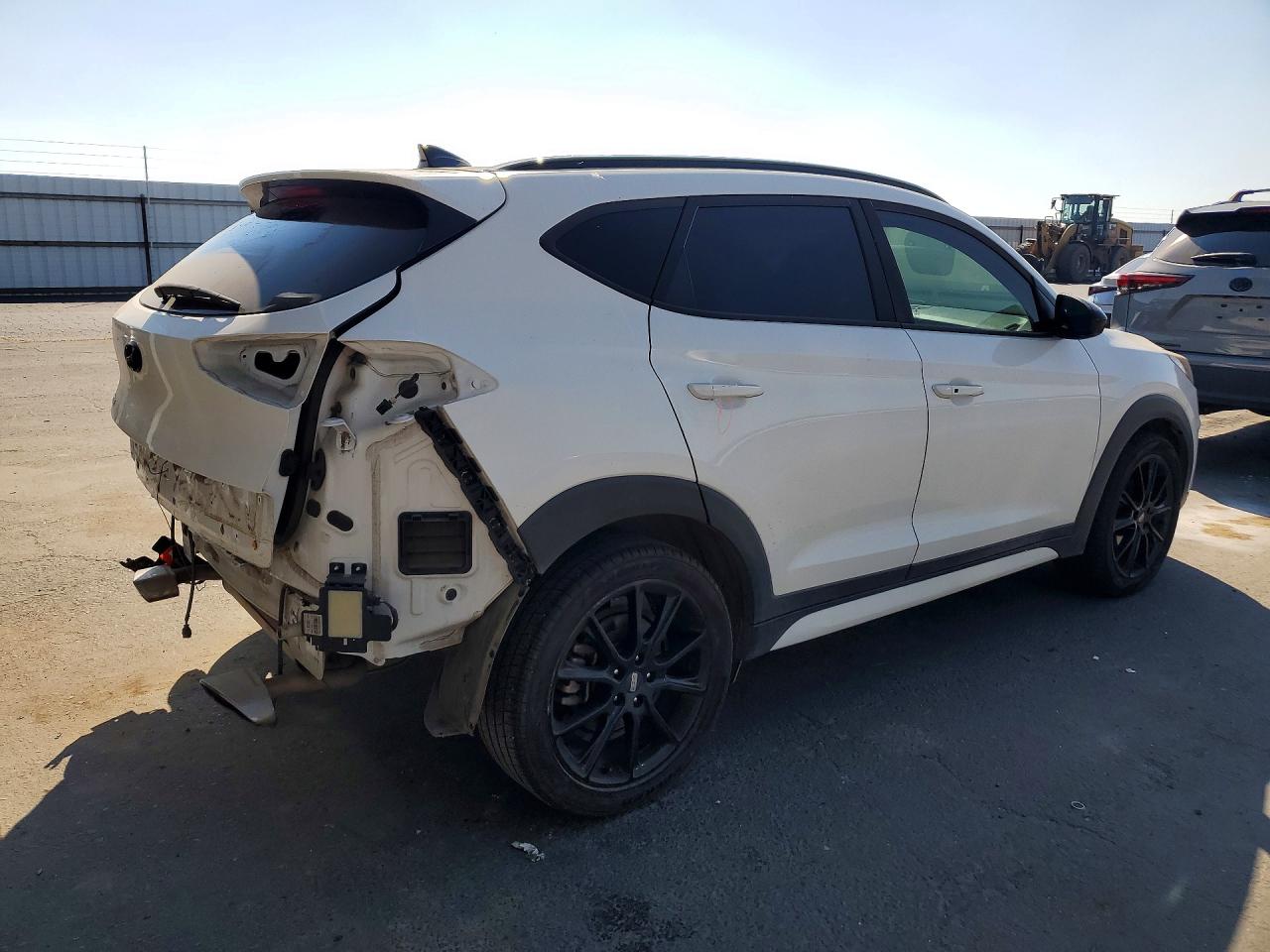 Hyundai TUCSON Night