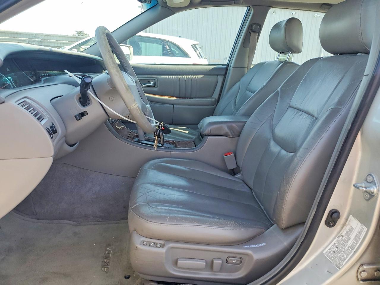 Toyota Avalon Xls