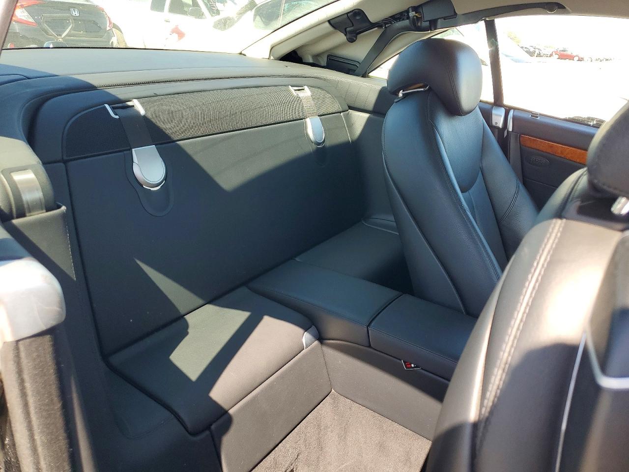 Mercedes-Benz S-Class 550
