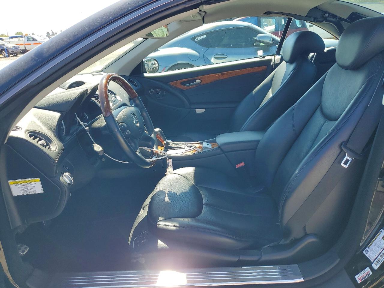 Mercedes-Benz S-Class 550