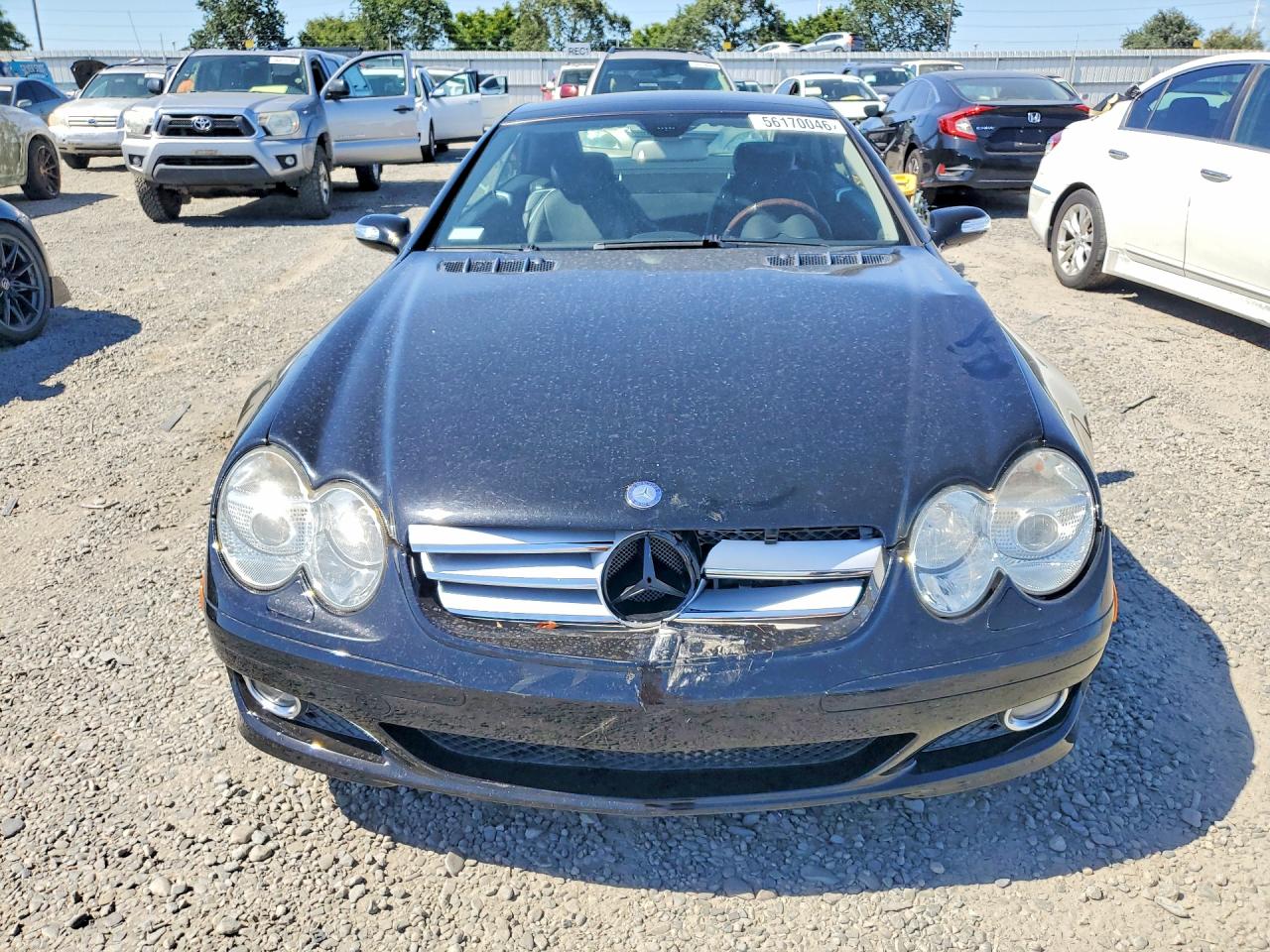 Mercedes-Benz S-Class 550