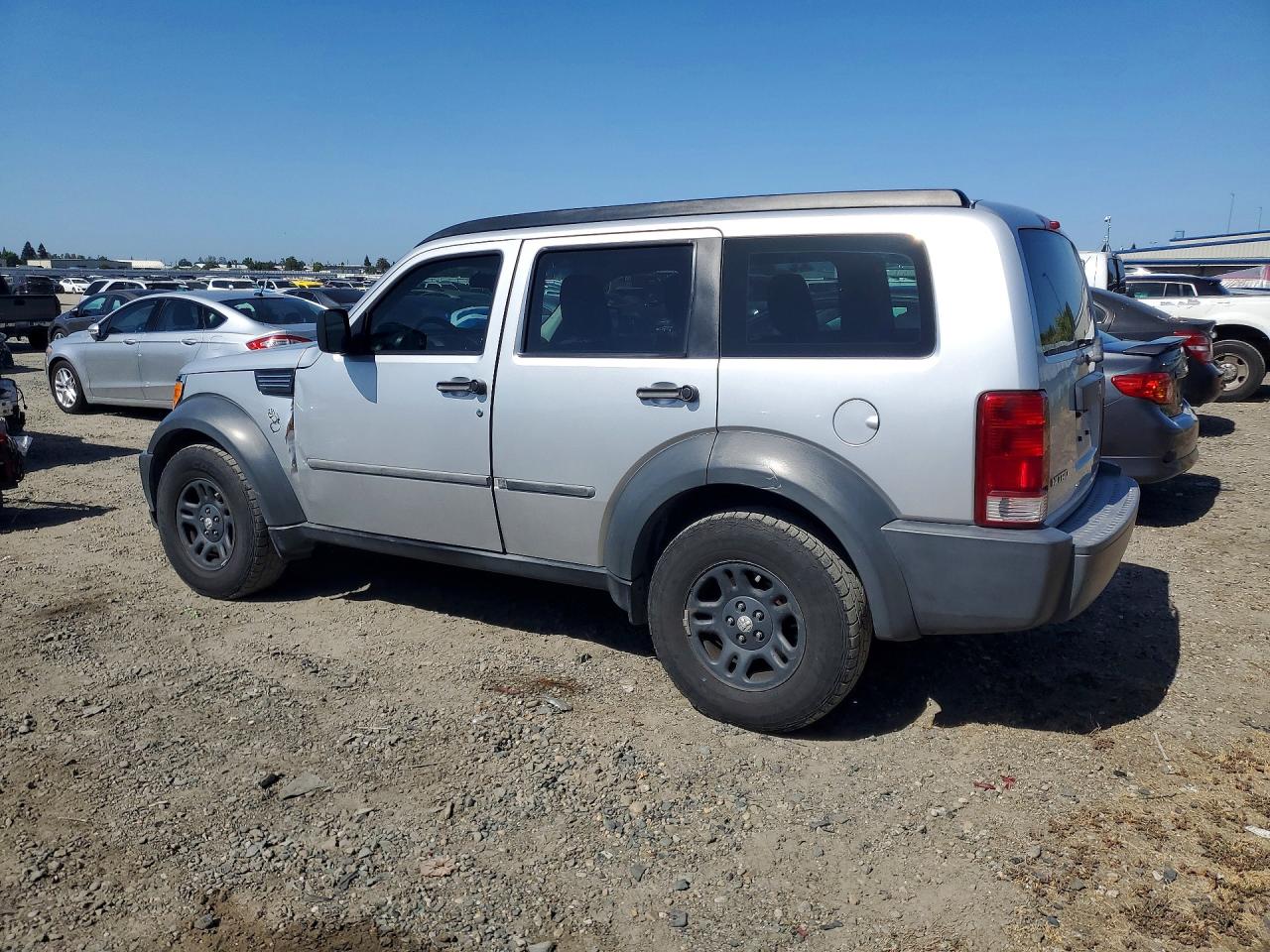 Dodge Nitro Sxt