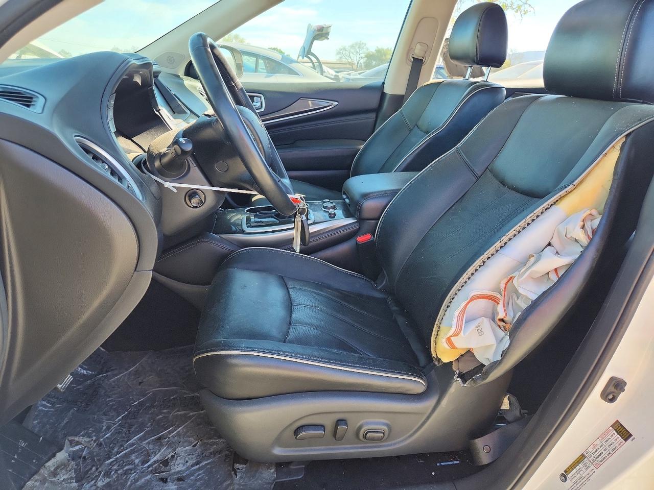 INFINITI Qx