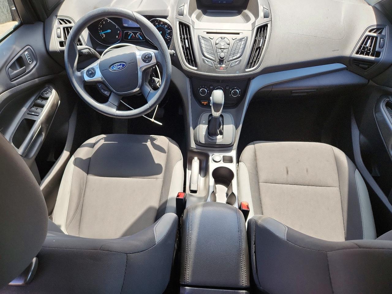 Ford Escape S