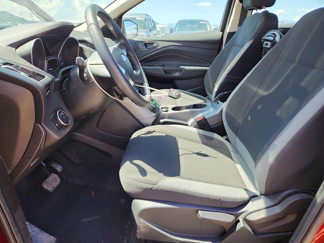 Ford Escape S