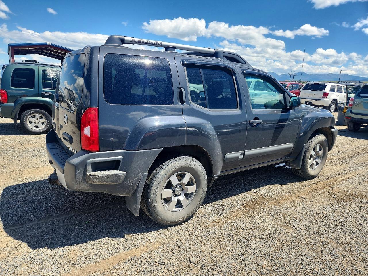 Nissan Xterra X