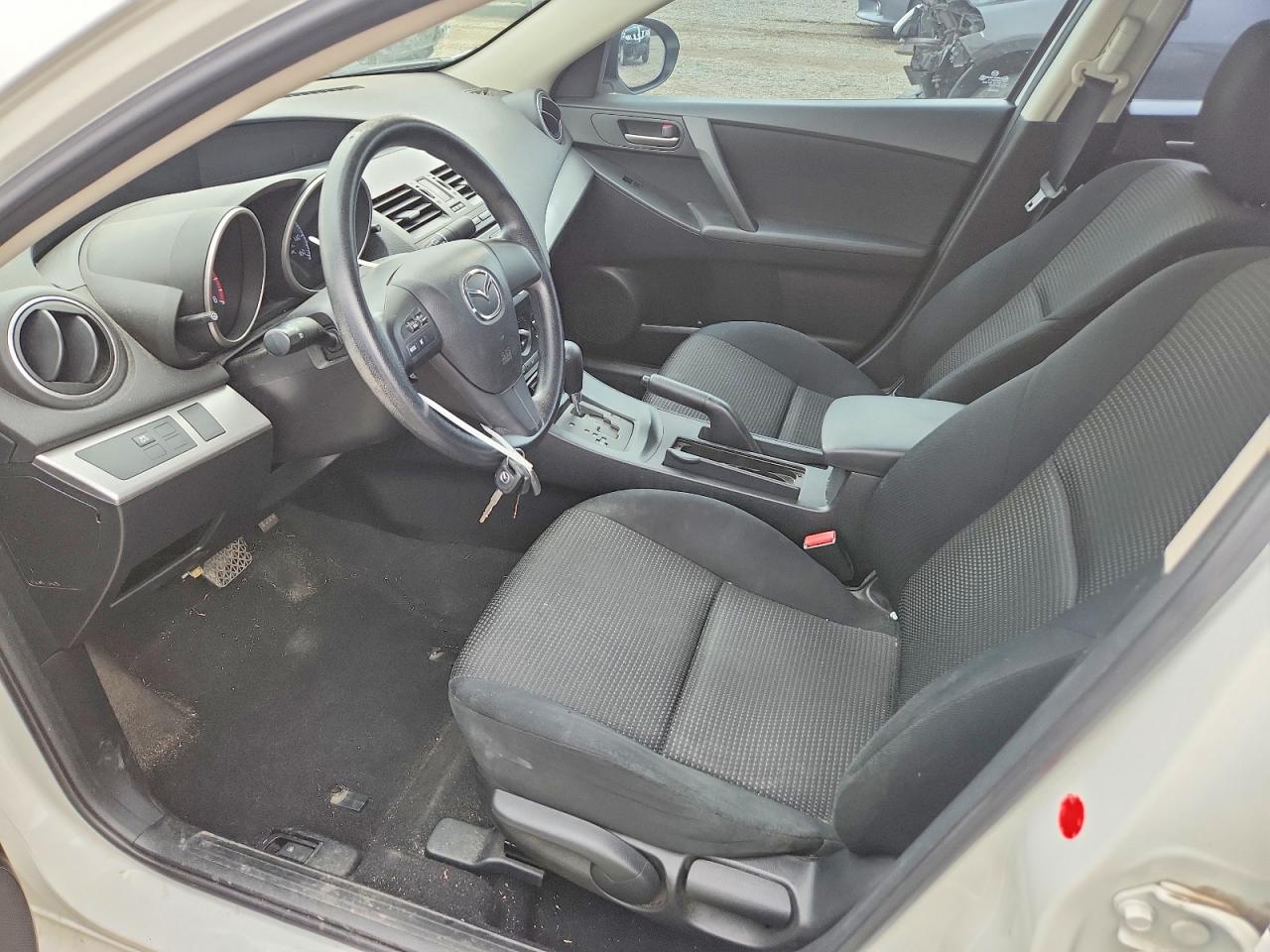 Mazda 3 I