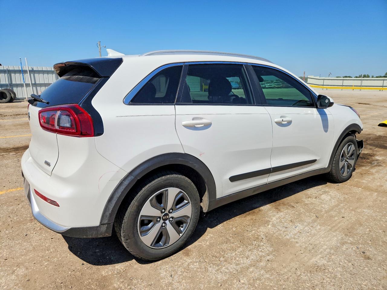 Kia Niro Lx