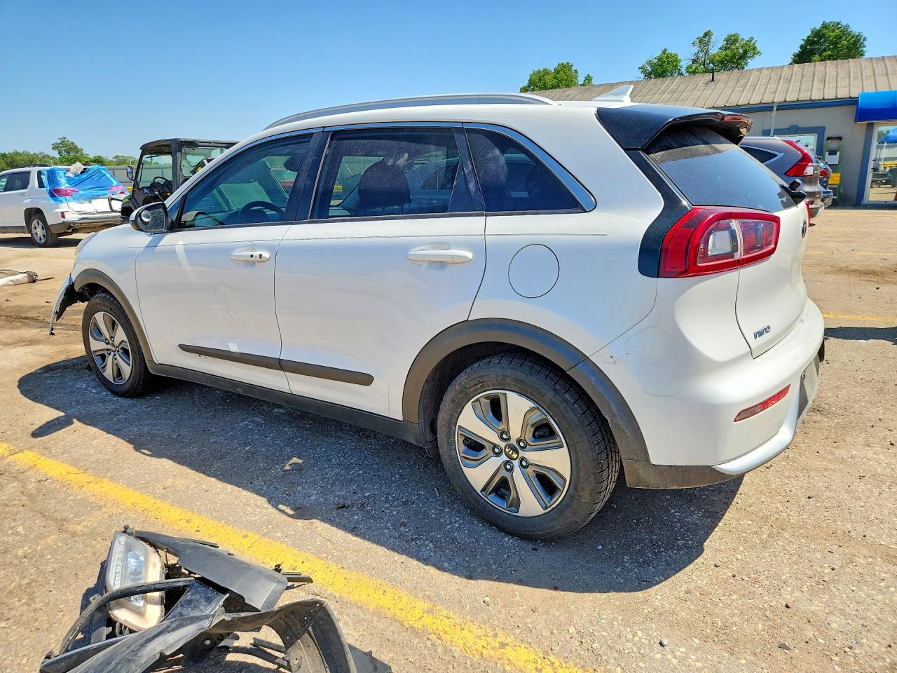 Kia Niro Lx