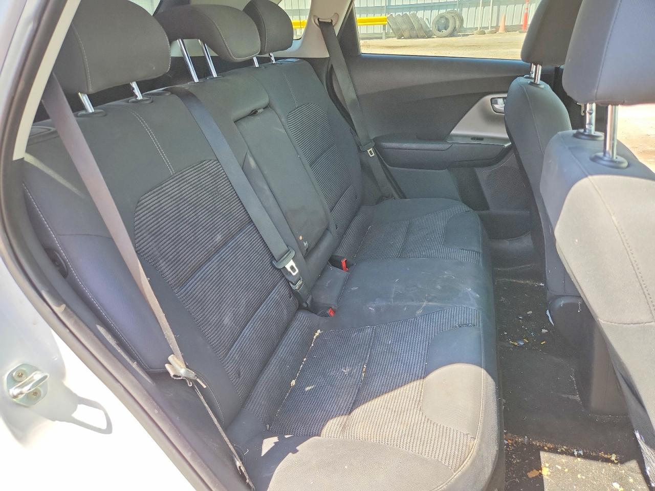Kia Niro Lx