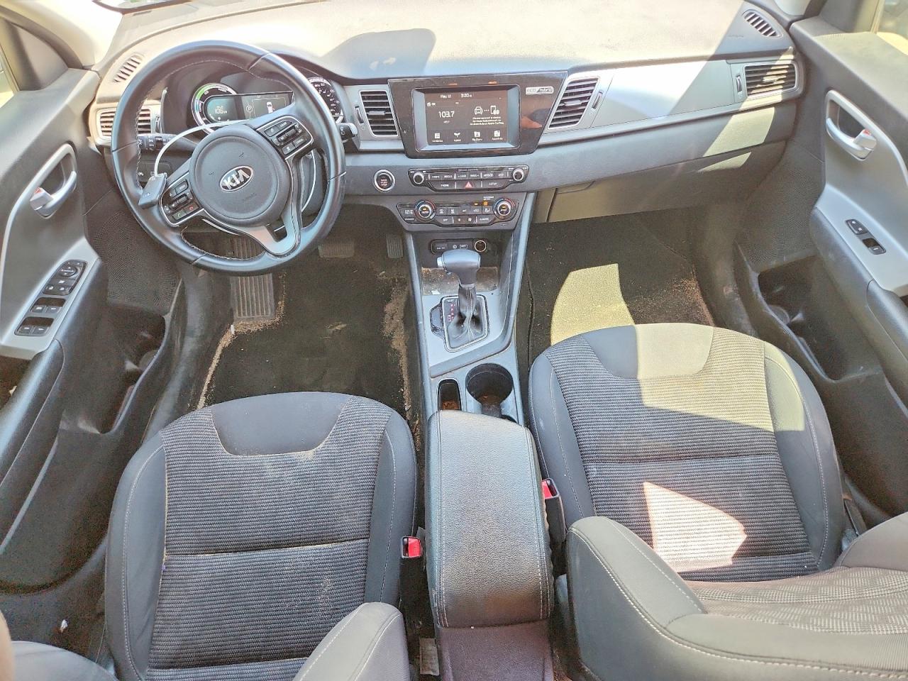 Kia Niro Lx