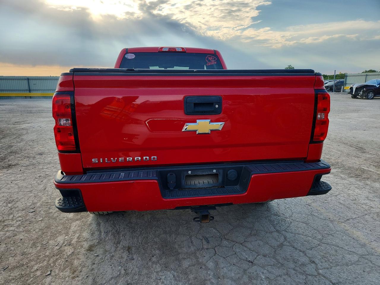 Chevrolet Silverado C1500 Custom