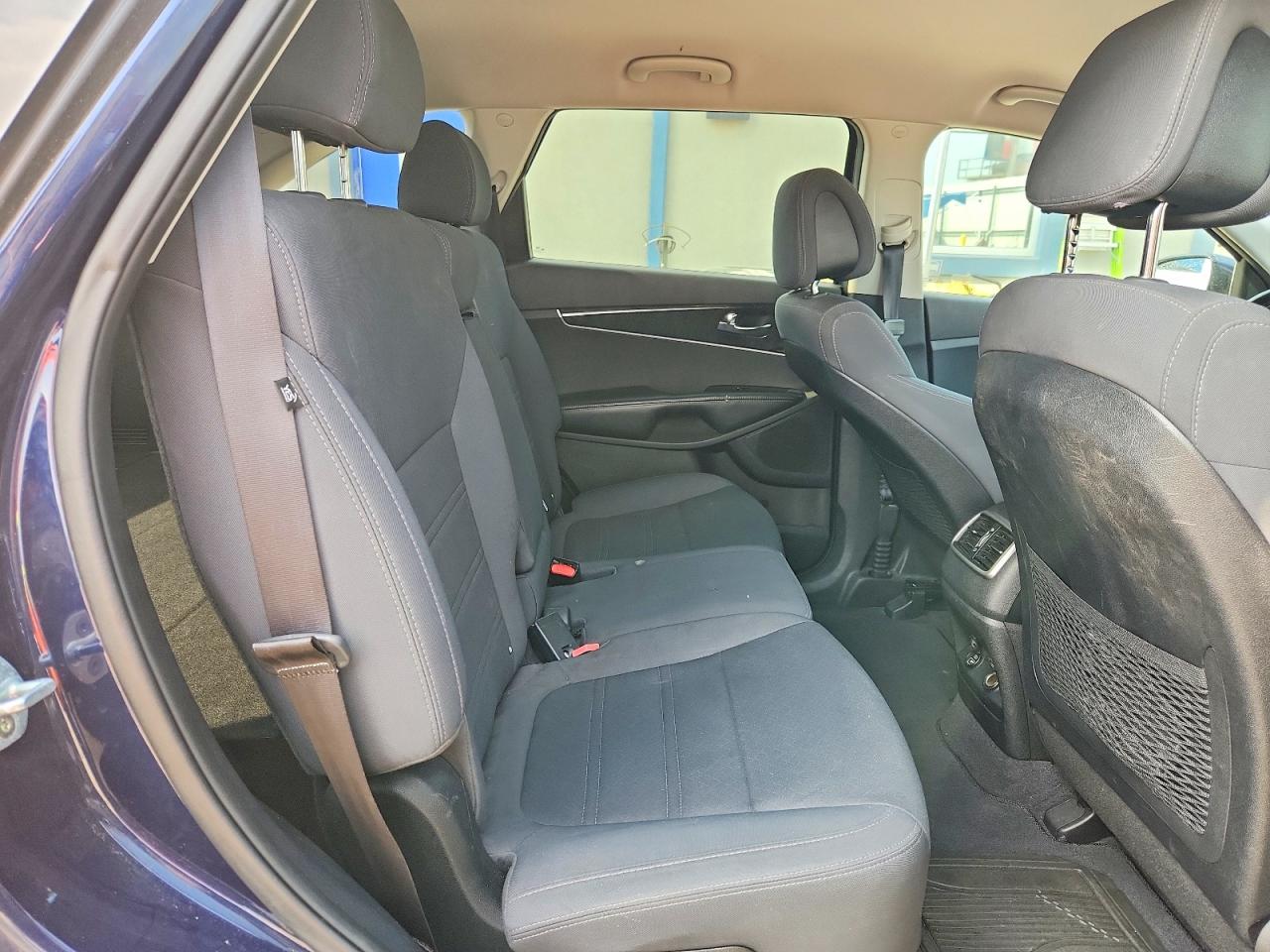 Kia Sorento Lx