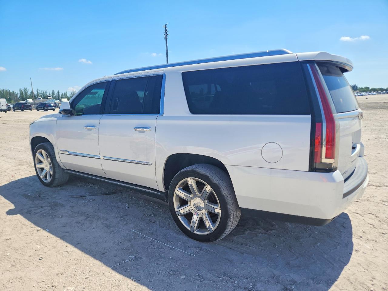 Cadillac Escalade Esv Premium