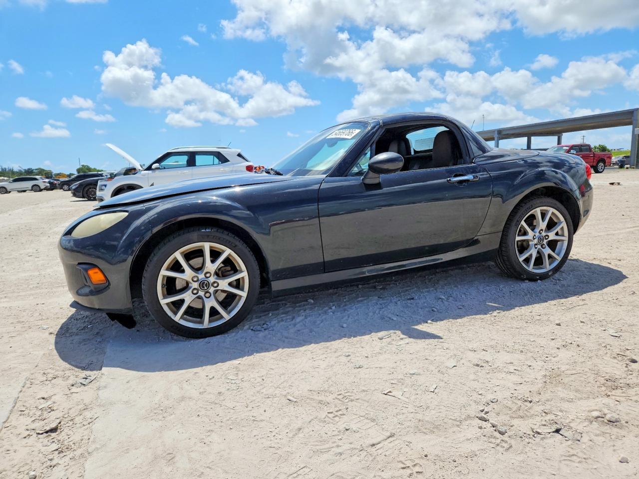 Salvage Mazda Mx5 Image